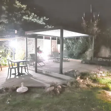 Confort A 20 M² Avec Barbecue Et Terrasse Apartment Hyeres