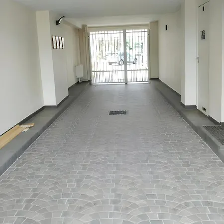 Confort A 20 M² Avec Barbecue Et Terrasse Apartment Hyeres